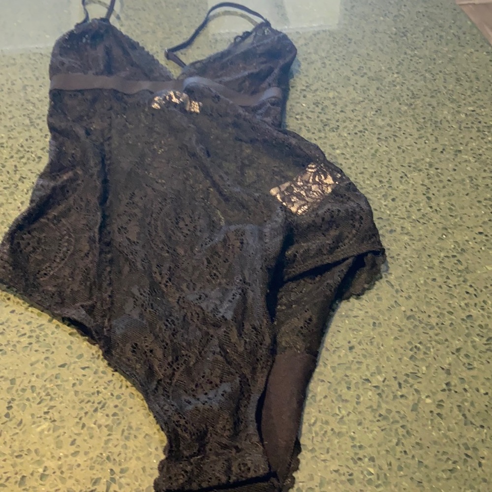 NWOT Anine Bing low back lace bodysuit xs